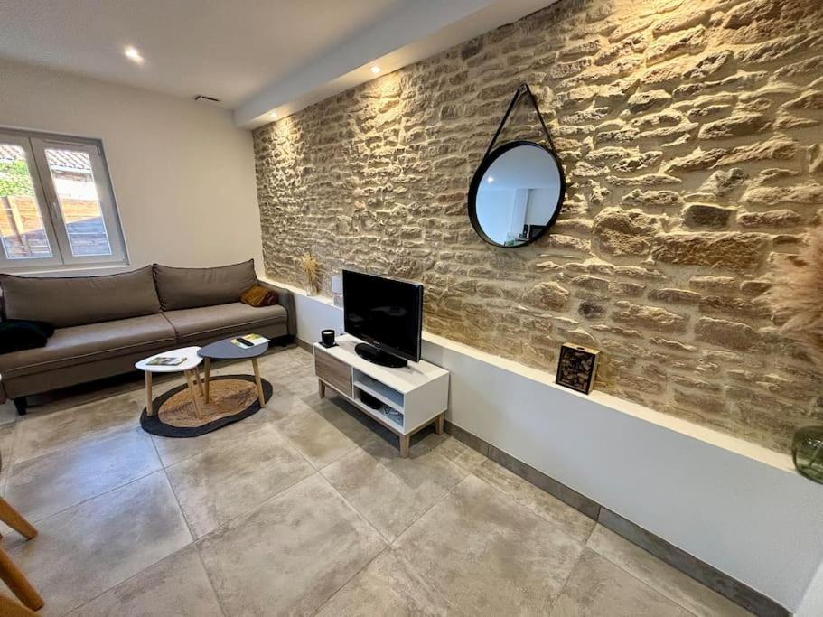 Grange Renovee En Duplex Idealement Situee Crêches-sur-Saône Extérieur photo