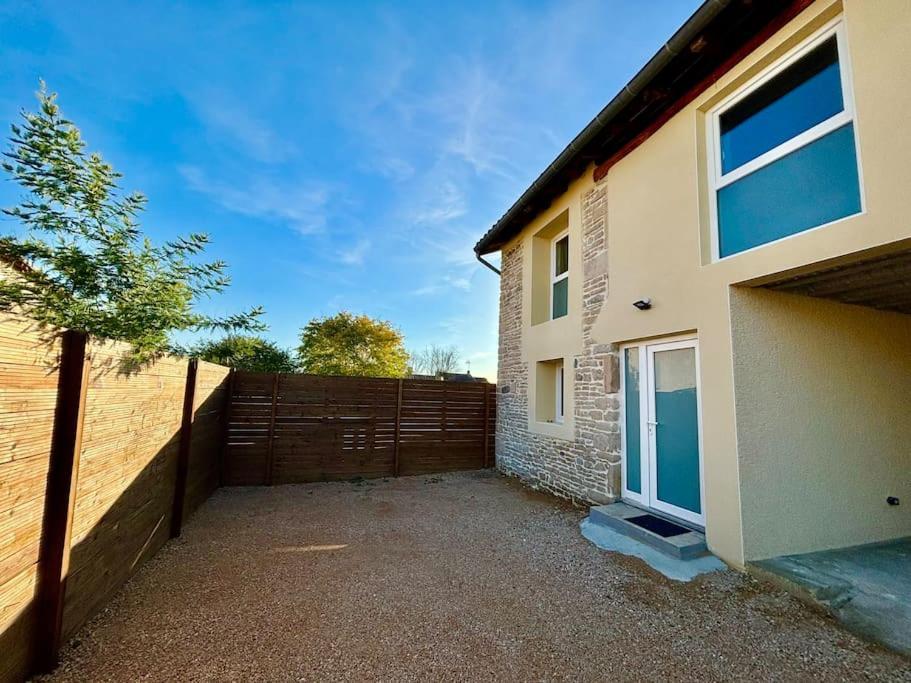 Grange Renovee En Duplex Idealement Situee Crêches-sur-Saône Extérieur photo