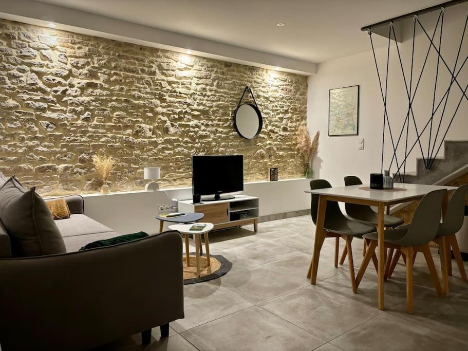 Grange Renovee En Duplex Idealement Situee Crêches-sur-Saône Extérieur photo